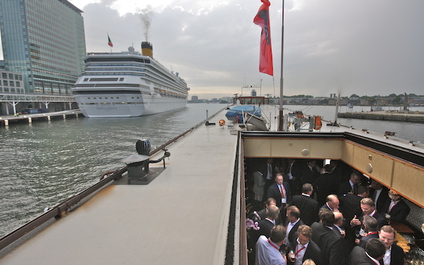 IJ boot Prins van Oranje Amsterdam