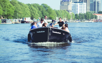 Sloep Manhattan Amsterdam