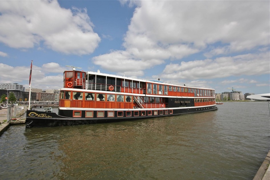 oranje restaurant amsterdam