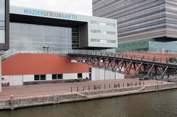 Muziekgebouw aan het IJ