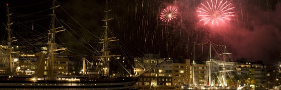 Sail avond vuurwerkvaart Amsterdam